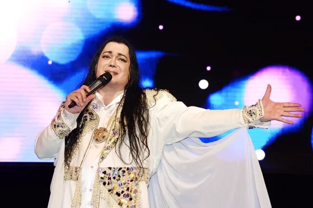    С какой песней у певца Игоря Наджиева ассоциируется 9 мая?