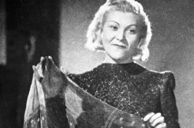    Благодаря Шульженко «Платочек» зазвучал по-особому. Фото:  РИА Новости