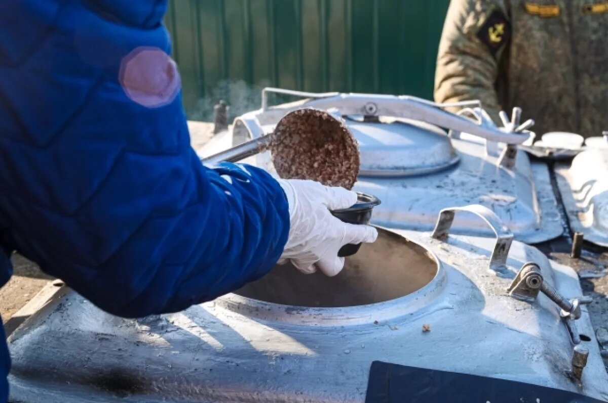    Новосибирцам рассказали, где 9 Мая будут бесплатно раздавать кашу