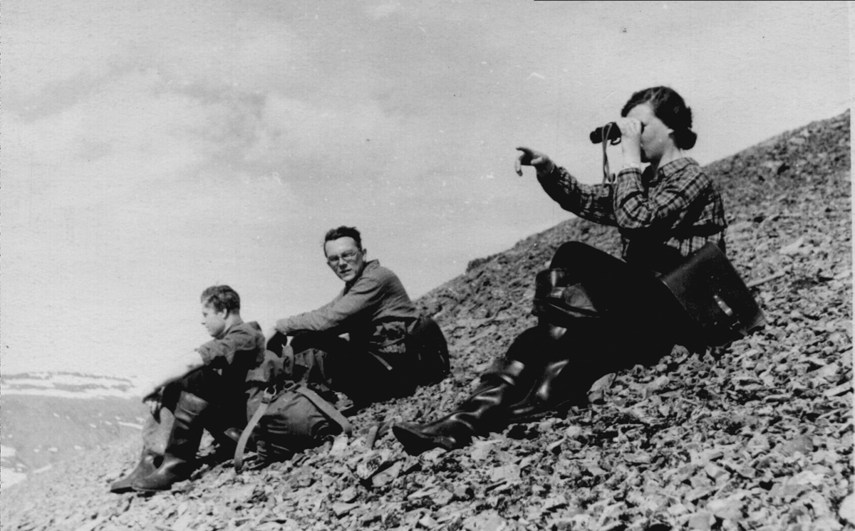 Военно-полевые геологические отряды. Изображение из открытых источников.