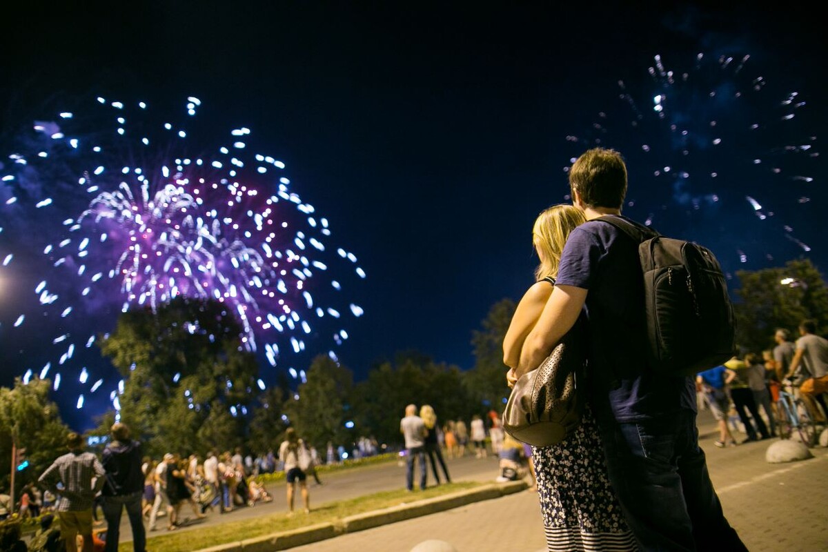 В Екатеринбурге состоится большой праздничный салют.  Фото: Фото: ФедералПресс / Евгений Поторочин