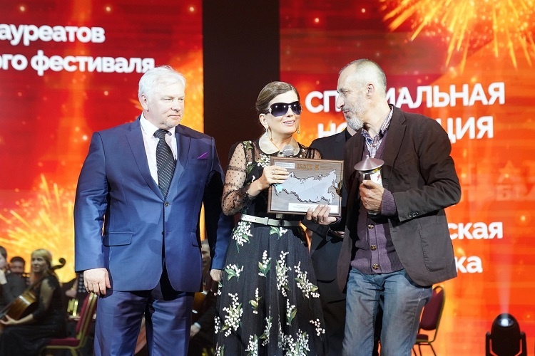    Фото сообщества театральной студии ВОС "Многоточие" во "ВКонтакте" Редактор