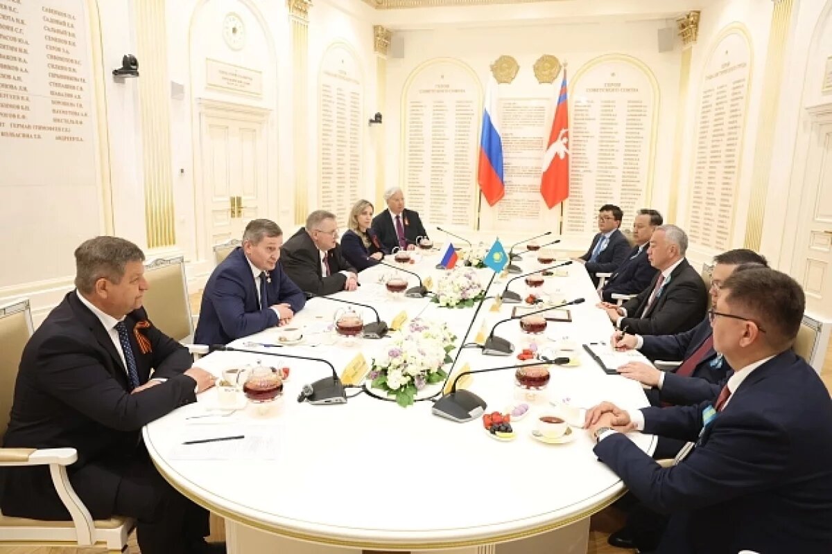    В Волгограде прошла российско-казахстанская встреча