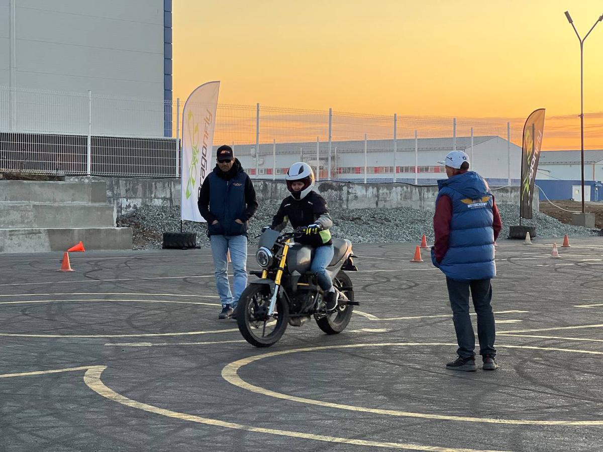 Тренеры: Дмитрий Трифонов и Дмитрий Козилов