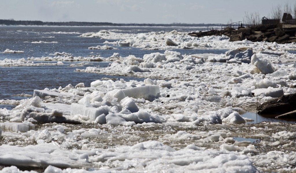    Голова ледохода на Оби находится в Белоярском районе