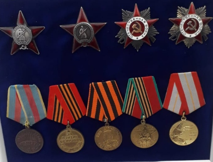 Второй орден Отечественной войны давали орденоносцам в честь 40-летия победы