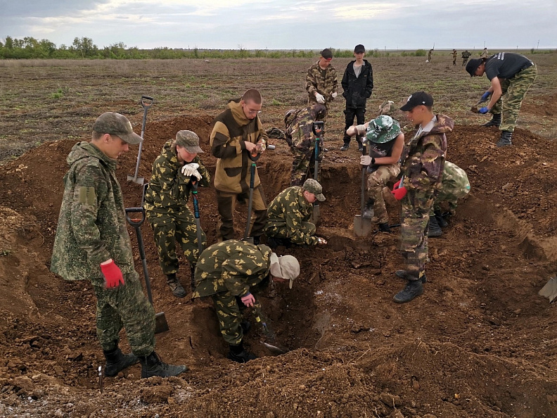    Нижневартовским поисковикам удалось обнаружить немецкий истребитель под Волгоградом