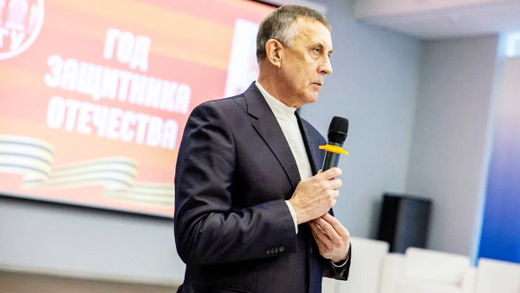 
Отец погибшего героя СВО Николай Осокин (фото: Фонд «Защитники Отечества»)