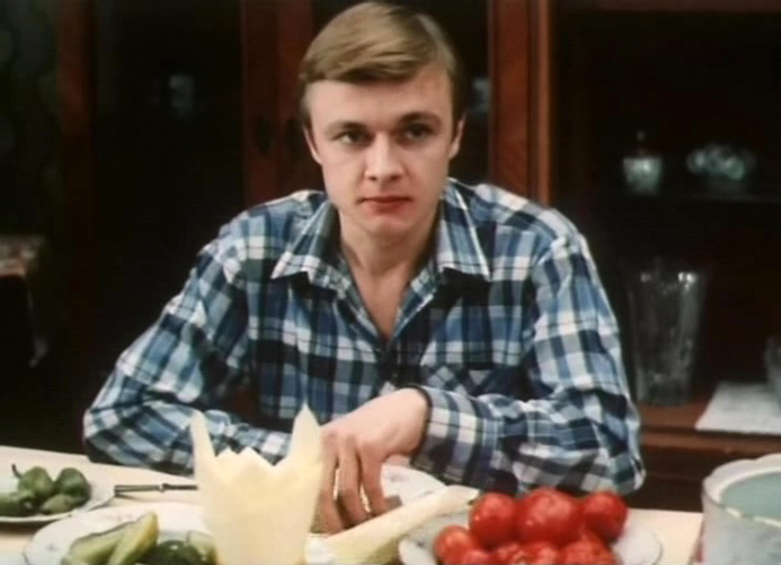 Кадр из фильма "Премьера в Сосновке" взят для иллюстрации из Яндекс Картинки.