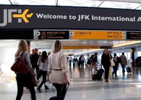    Жить за пределами Украины не право, а привилегия: европейцы и американцы пытаются избавиться от украинских беженцев