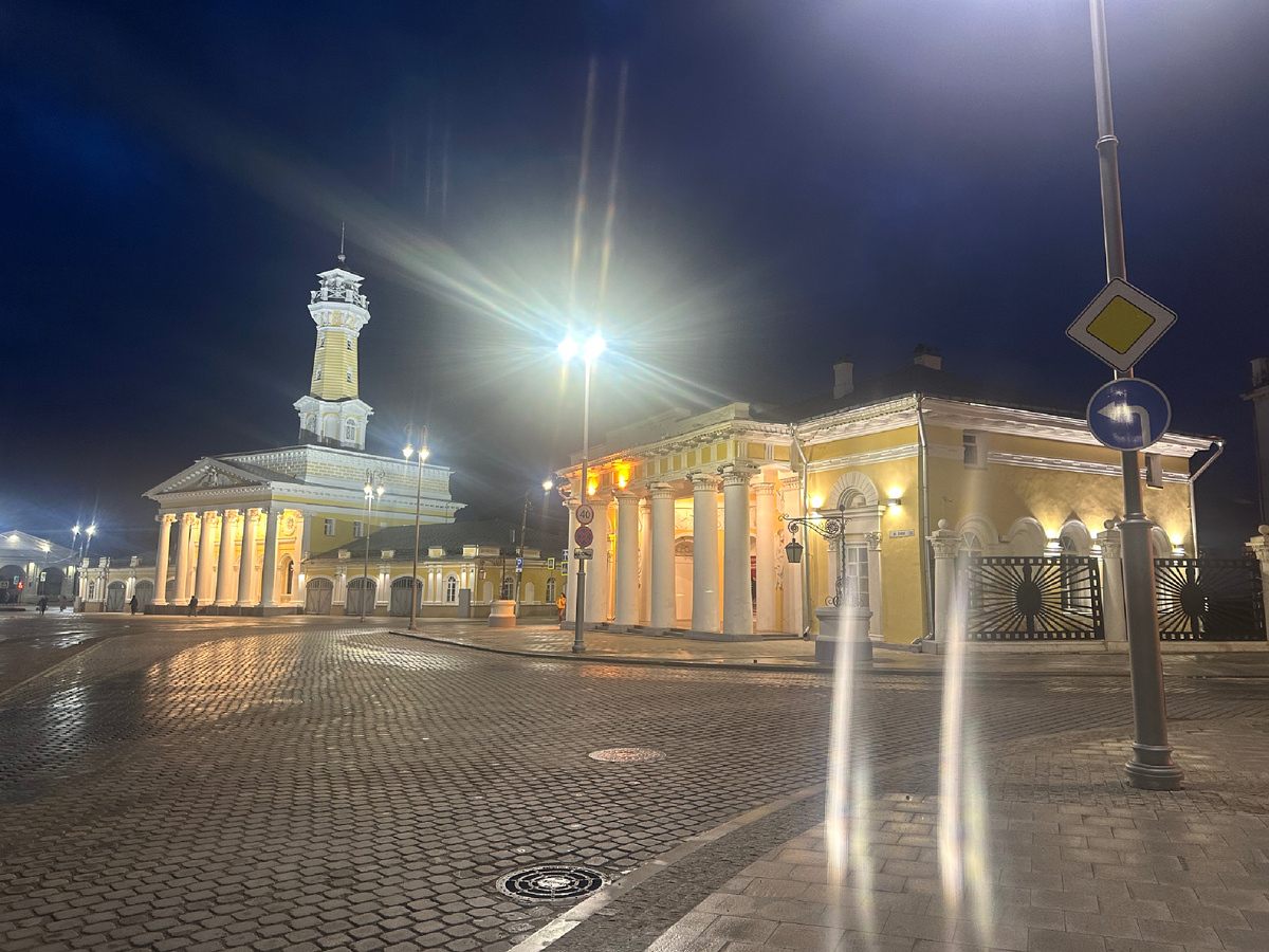 Личное фото. Главная площадь Костромы