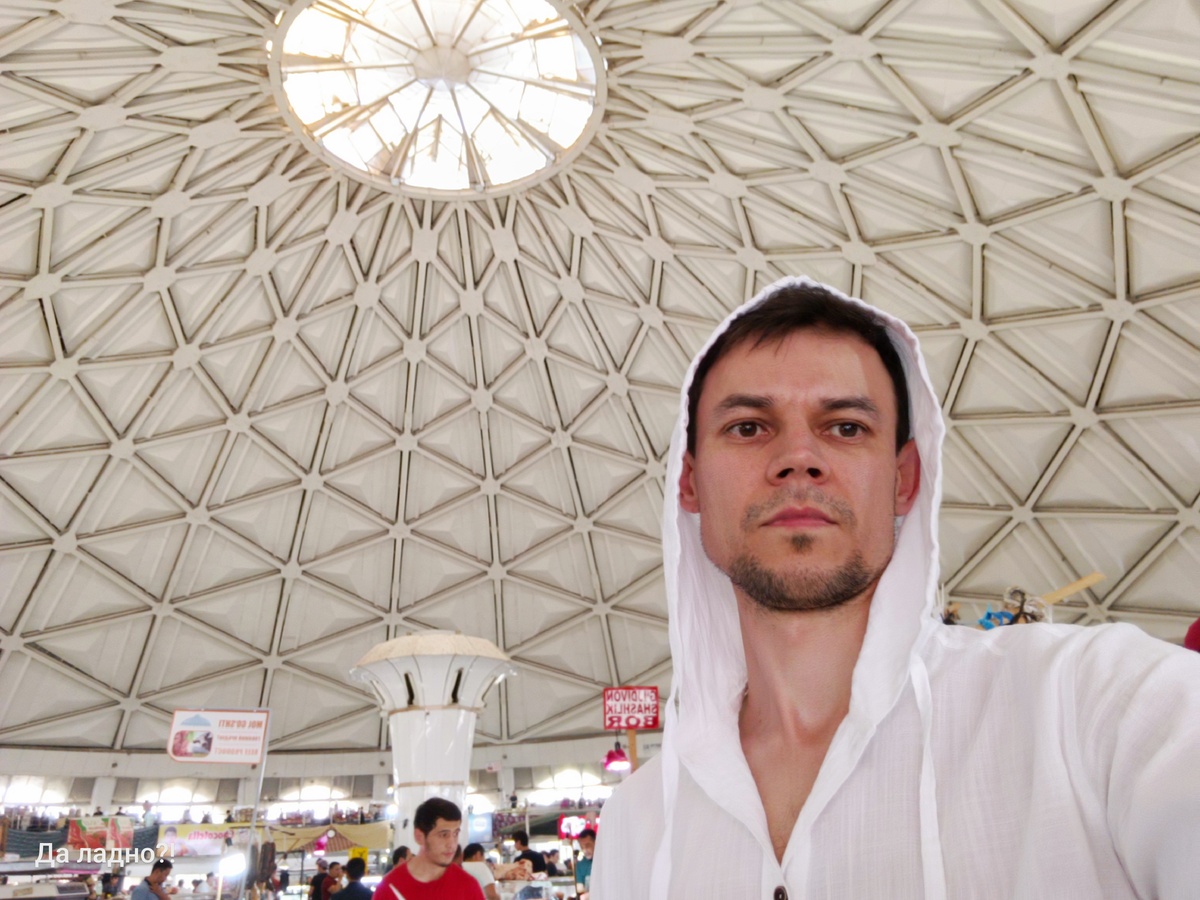 Внутри купол Чорсу выглядит вот так.