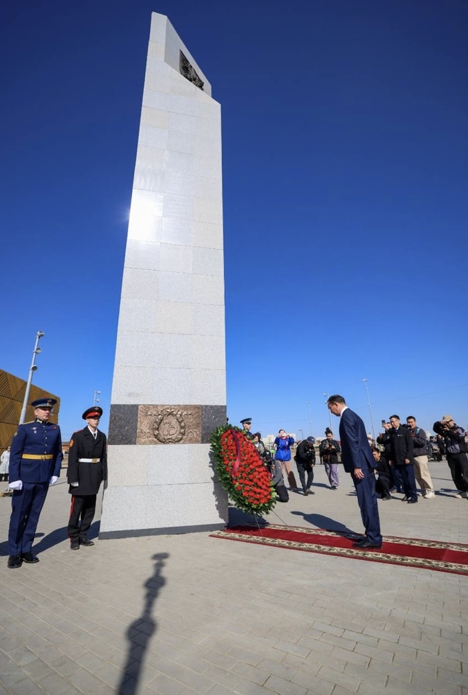 Якутск-Город трудовой доблести 
