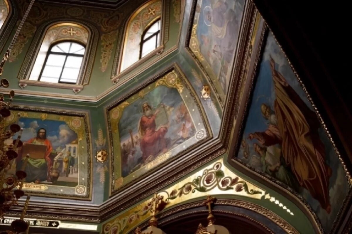    Религовед Лункин пояснил, почему нового папу выбрали с четвертого раза