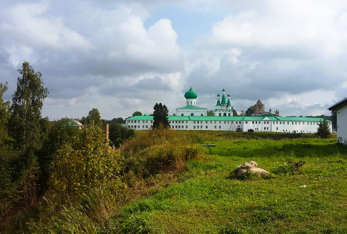 Свято-Троицкий Александра Свирского мужской монастырь