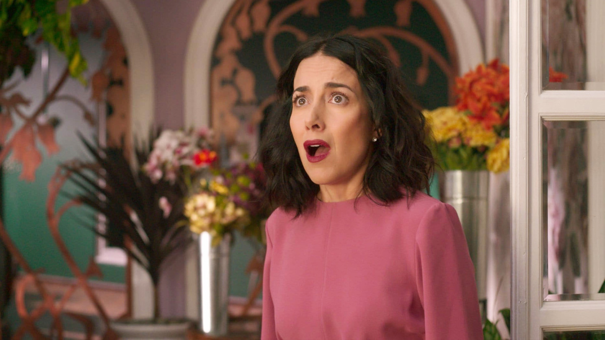 Кадр из сериала "Дом цветов"