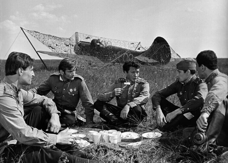 Какими они были, те «старики», что шли в бой?: Первая десятка советских асов Великой Отечественной войны