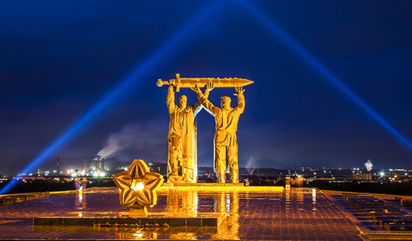 Магнитогорск. Тыл - фронту. Кузница