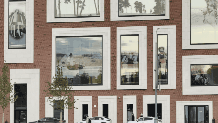 Выглядит как стена , на которой висят картины. Красиво правда?