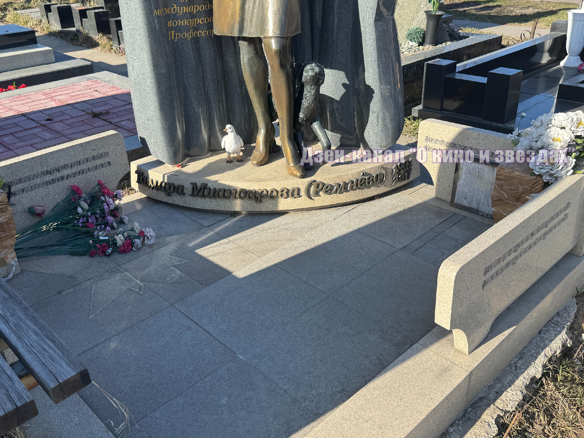 Фотографии сделаны авторами канала "О КИНО И ЗВЕЗДАХ"