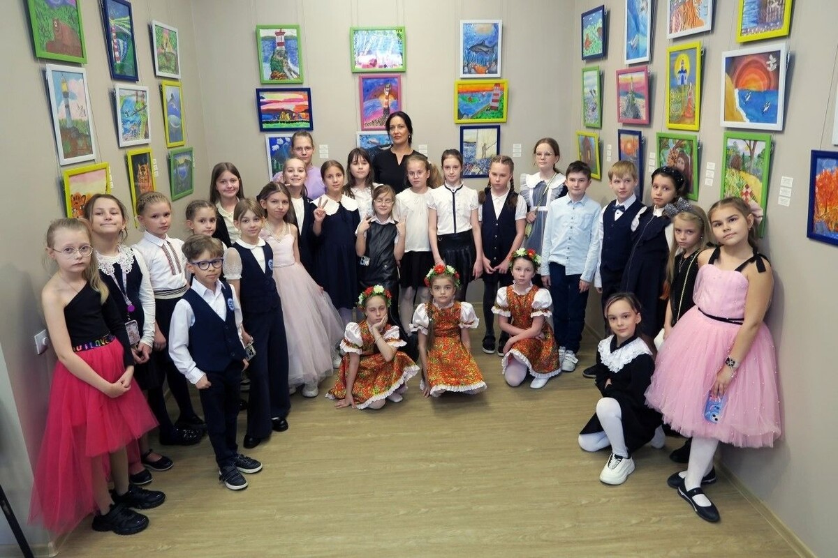     Источник: Приморская картинная галерея