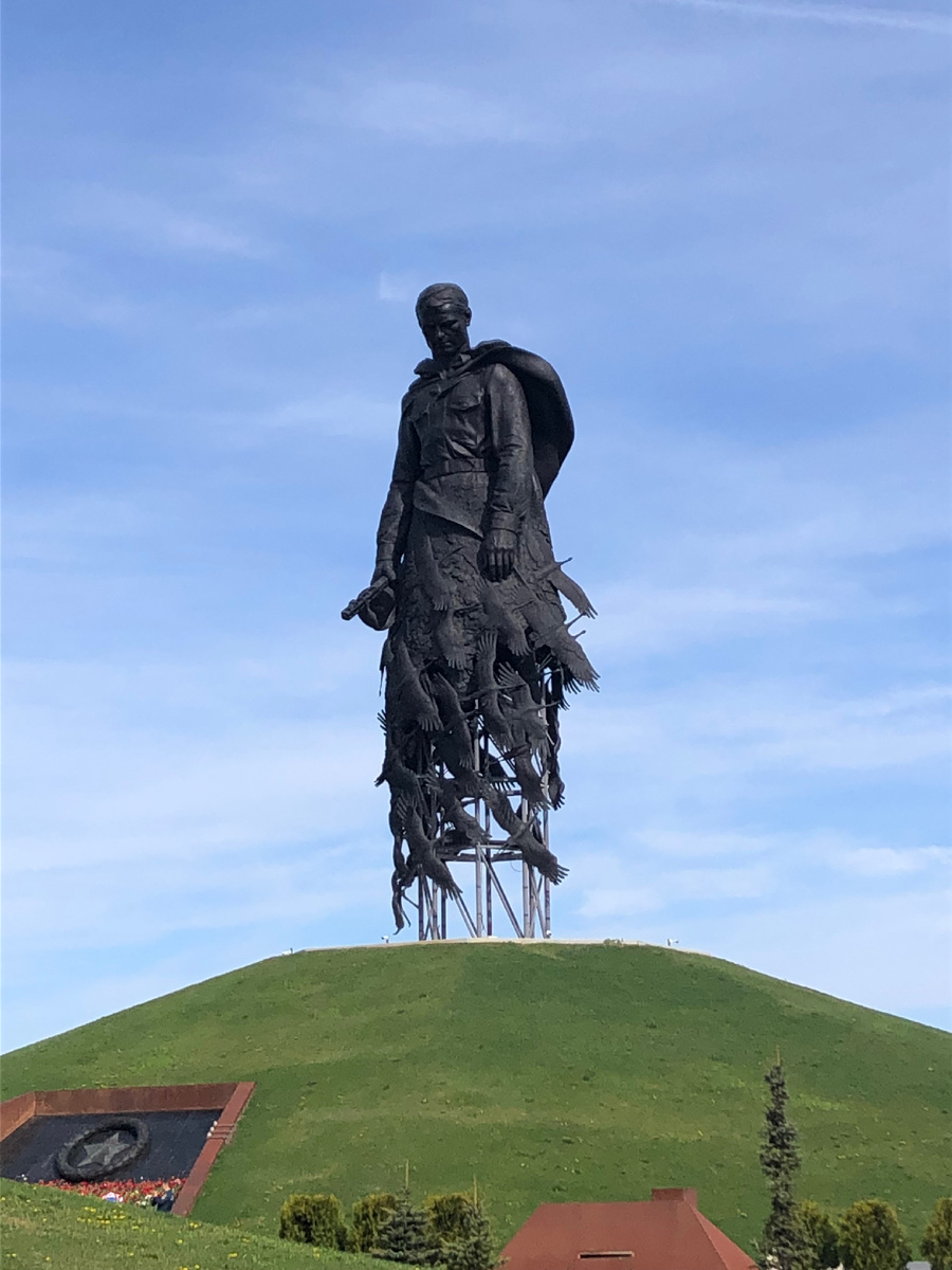 Скульптура солдата