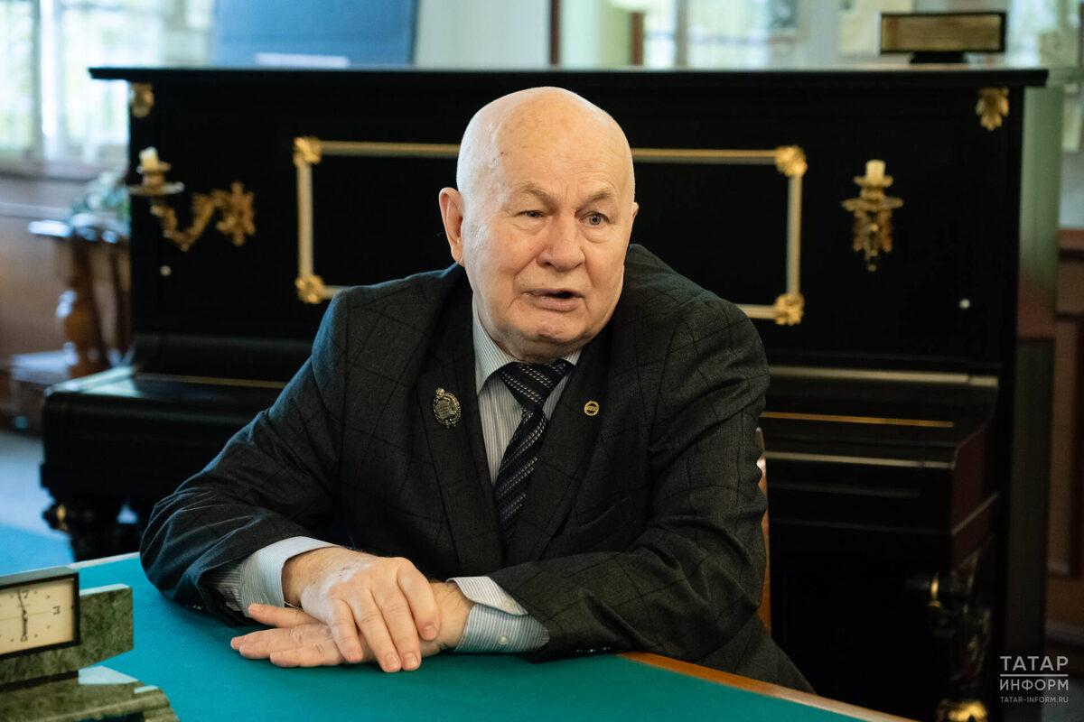 Валерий Телишев: «Официально считается, что за годы войны всего было призвано из Татарстана 560 тыс. мужчин и женщин, такие цифры дают военкоматы»Фото: © Салават Камалетдинов / «Татар-информ»