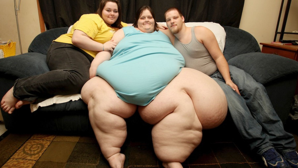 В 39 лет весила 350 кг. Дочь и муж были сиделками при ней. Похудела на 250 кг, а муж бросил...