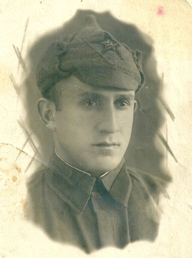    В мае 1941 года Нисон Ванд вернулся в Горький после службы в кадровой армии. Фото: Из личного архивa/ Галина Ванд