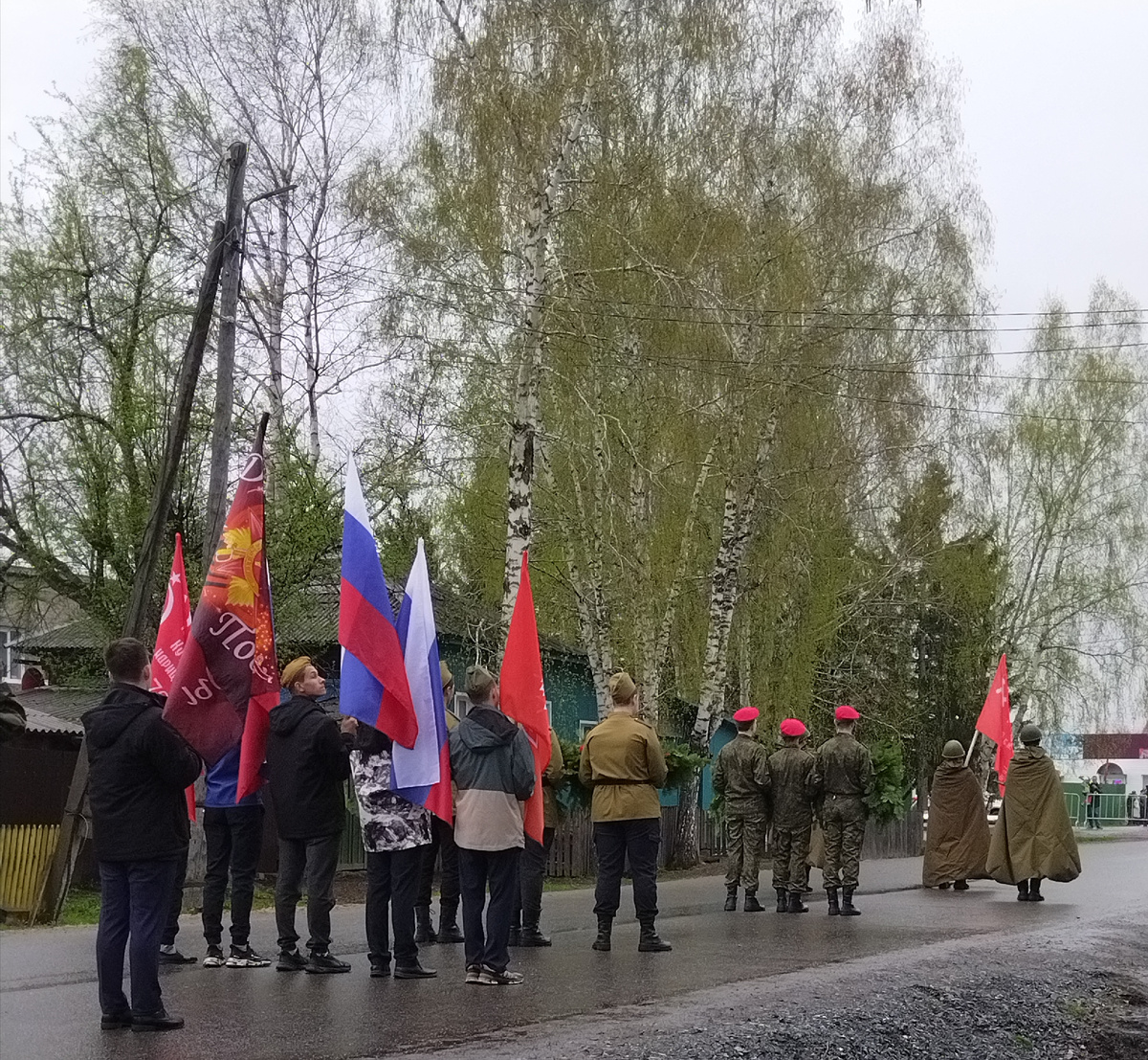 Бессмертный полк-бесконечная память...