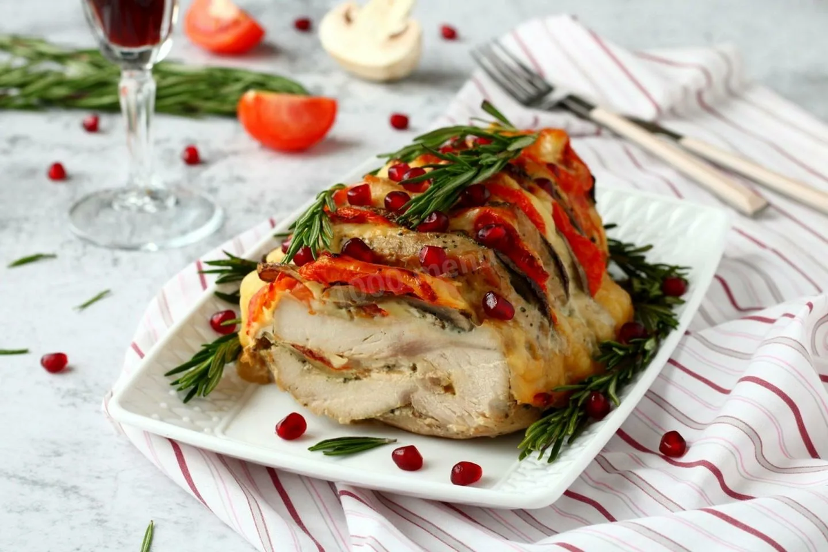 Фото с сайтта: https://static.1000.menu/img