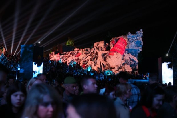 Листайте вправо, чтобы увидеть больше изображений