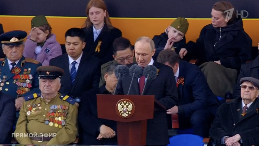    Фото: скриншот прямого эфира с парада Победы на "Первом"