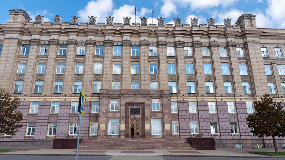 Здание правительства Белгородской области.📷Фото: Олег Харсеев / Коммерсантъ