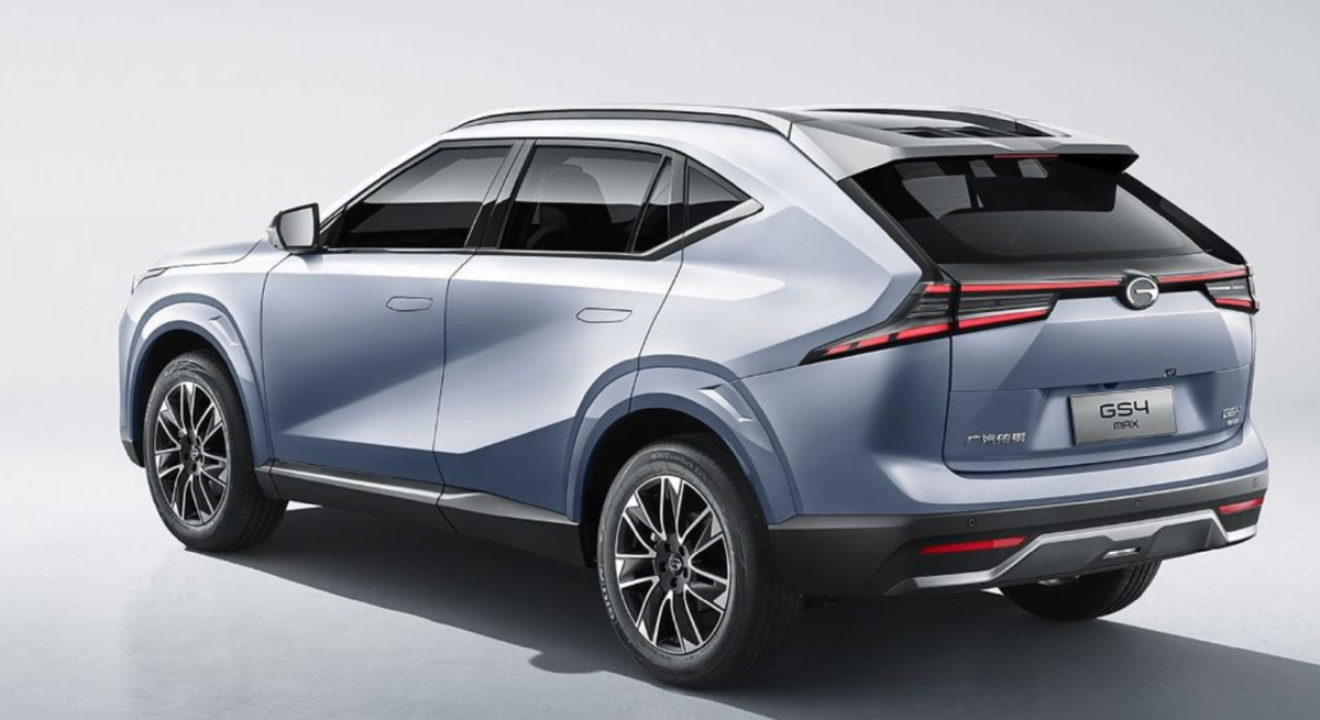 Оформление кормы GAC GS4