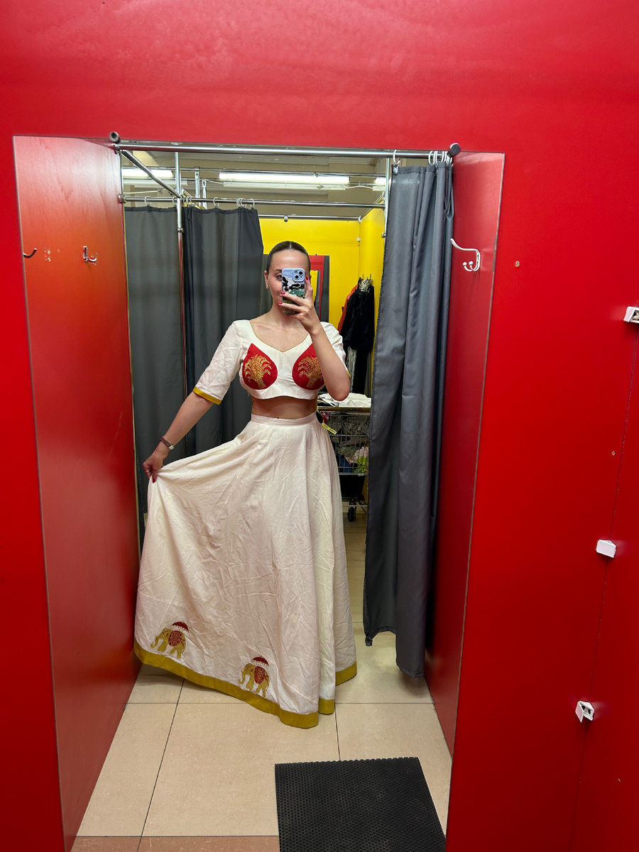 Свадебный индийский наряд.