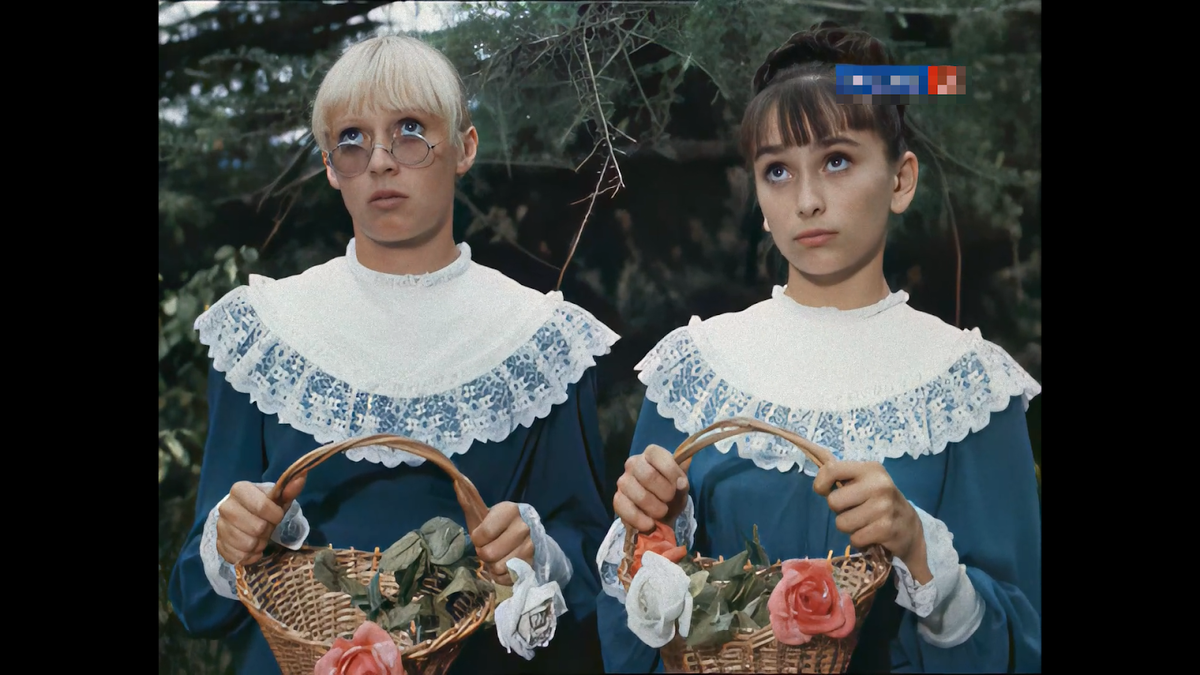 Кадр из фильма Небесные ласточки (1976)