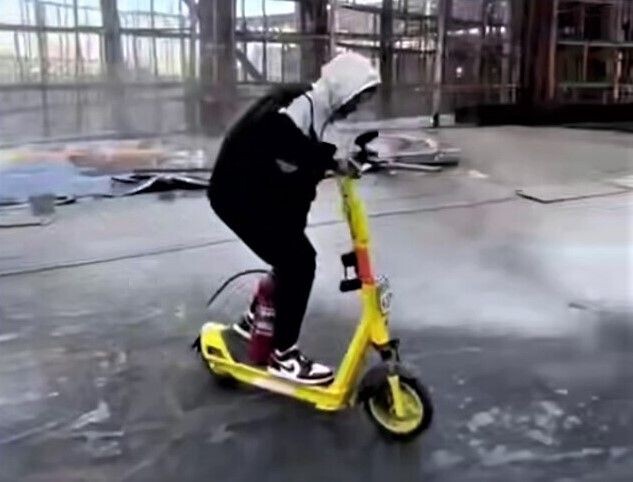     / Источник: Кадр из видео