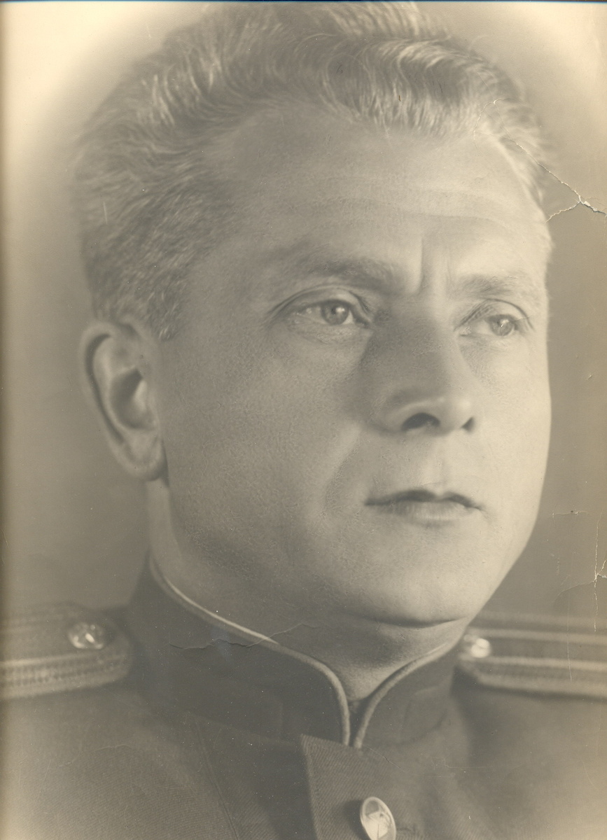 Мой дед - Аркадий Иванович.