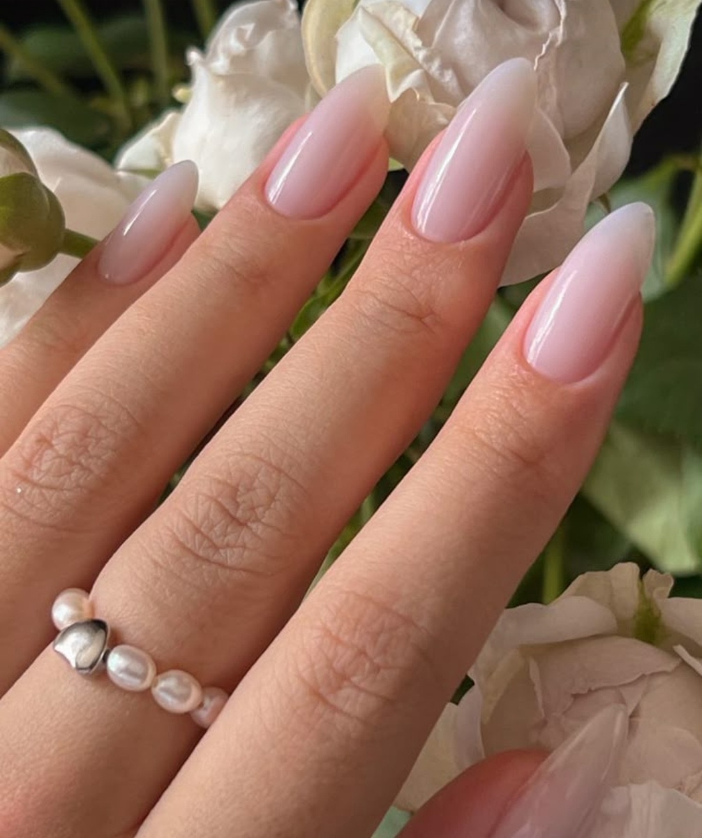 Это ДО - маникюр с гель-лаком