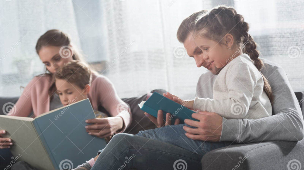    Кто сильнее: родители или телефон