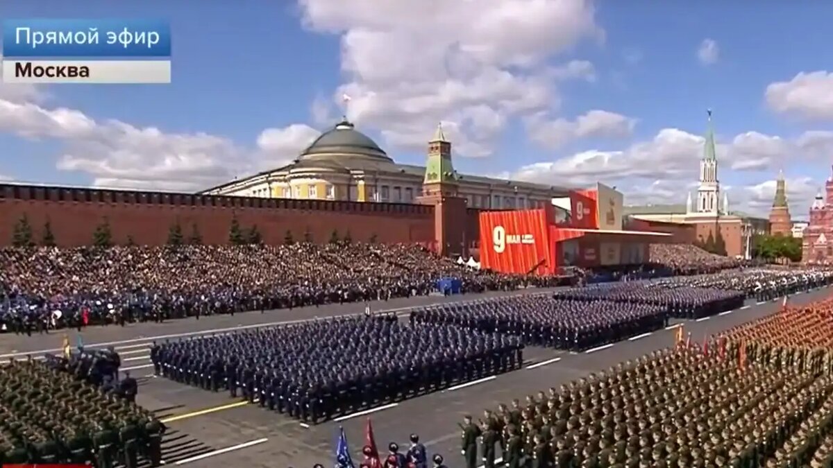    Парад Победы в Москве