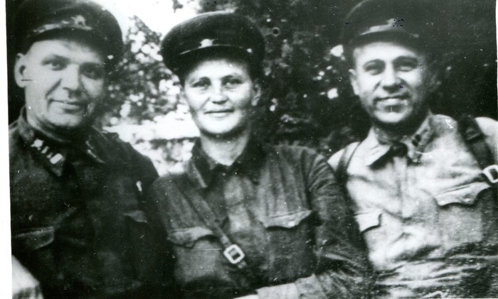    Она сражалась врукопашную…