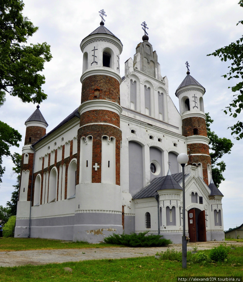Церковь Рождества Богородицы Мурованка