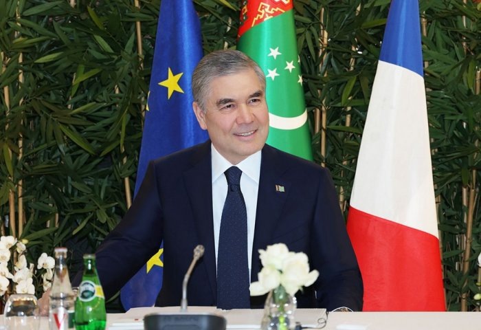 Председатель Халк Маслахаты Туркменистана Гурбангулы Бердымухамедов на Туркмено-французском экономическом форуме, 5 мая, 2025 г., Париж, Франция (Фото: TDH)