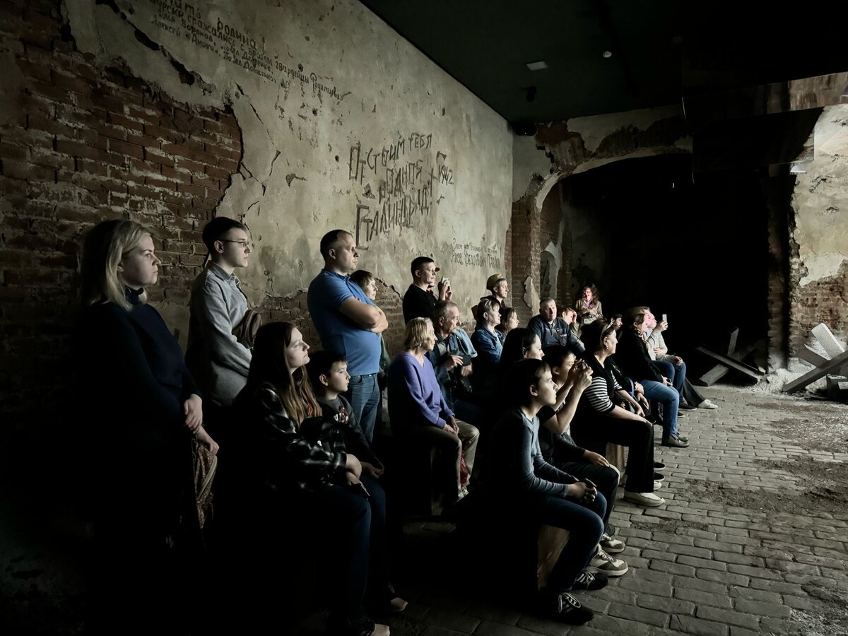    Ажиотаж в Музее Победы: новая экспозиция «Путь к Победе» притягивает посетителей