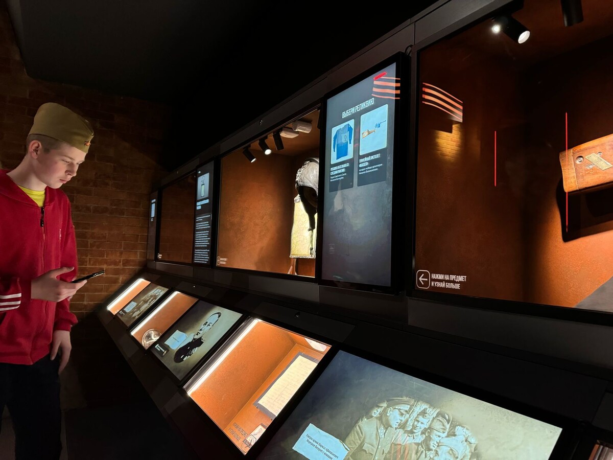    Ажиотаж в Музее Победы: новая экспозиция «Путь к Победе» притягивает посетителей
