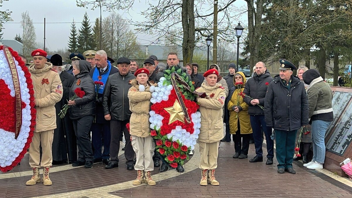 Похороны в Мясном Бору