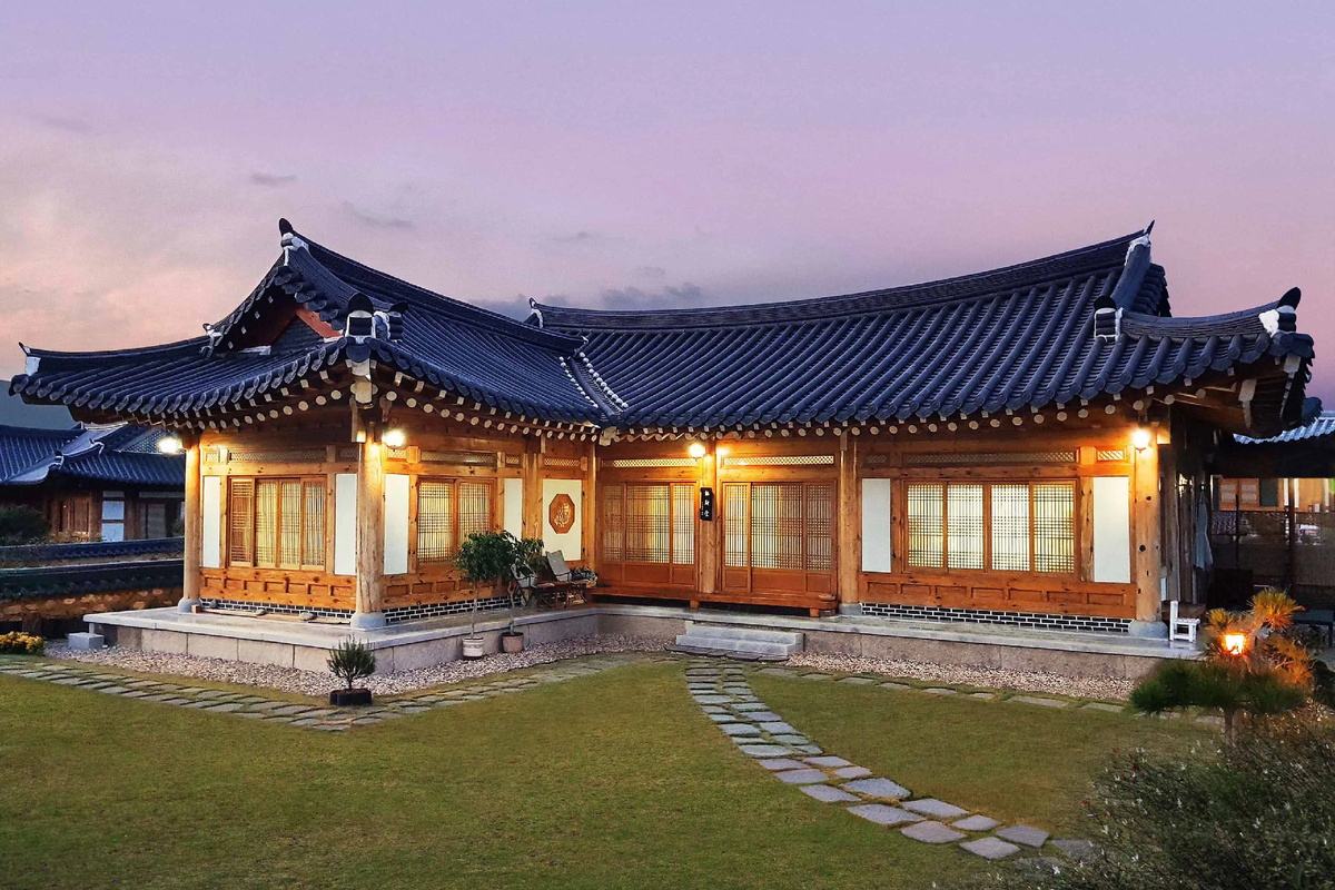 62. -6. Дом по-корейски: деревянный ханок с теплым полом с 15-ого века-6. 