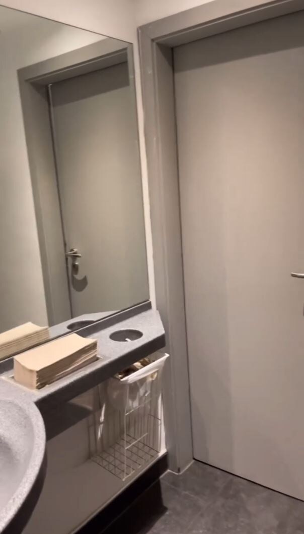 Как и чистота и удобства внутри 